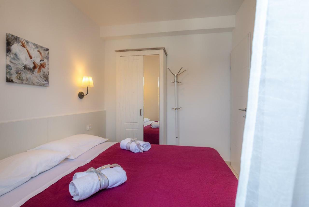 Apartments Lovorna Slano Eksteriør billede